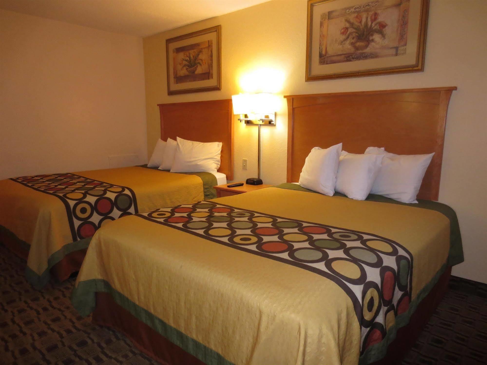 American Best Value Inn لورانس المظهر الخارجي الصورة